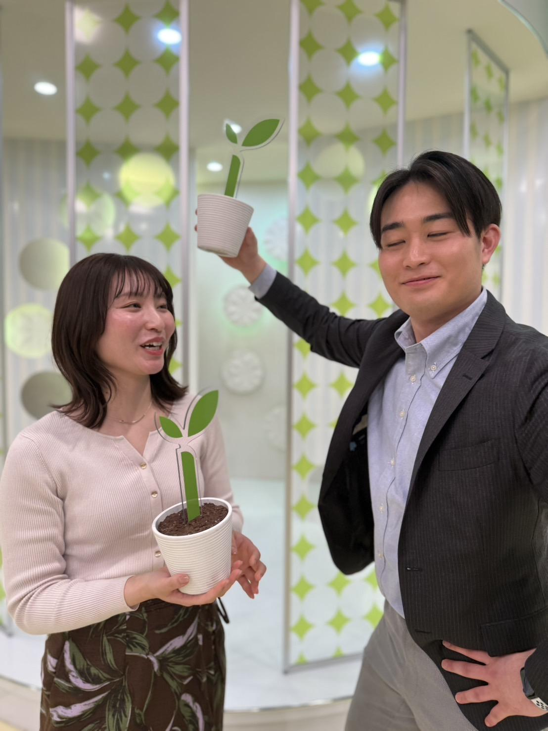 250401with卒業with橋本.JPG