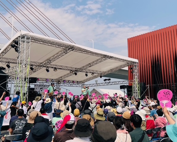 HTMLホイドーズ