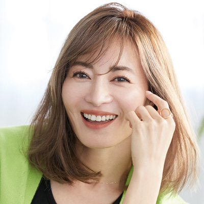 タレント・新山千春